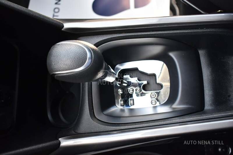 Peugeot 2008 1.2 Style AT