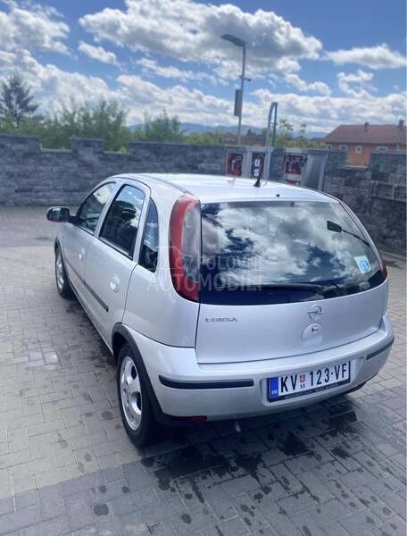 Opel Corsa C 1.0