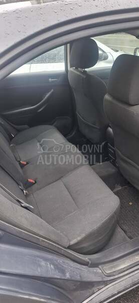 Toyota Avensis 1.8
