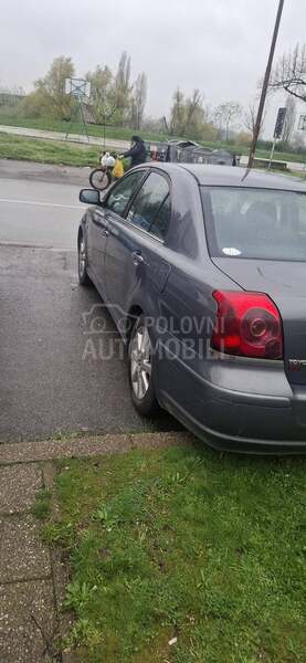 Toyota Avensis 1.8