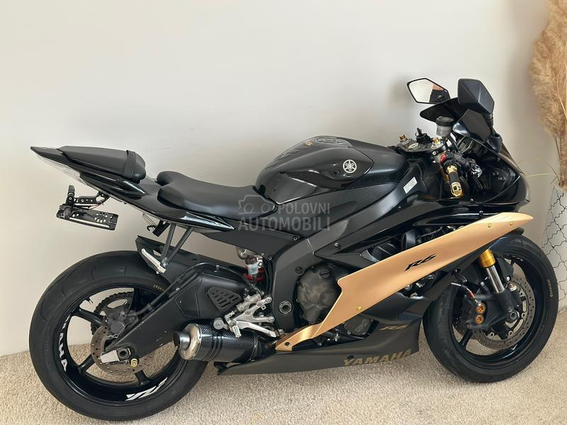 Yamaha R6