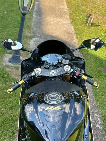 Yamaha R6