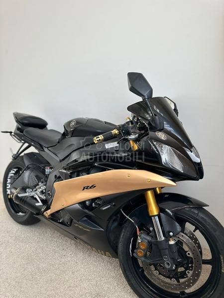 Yamaha R6