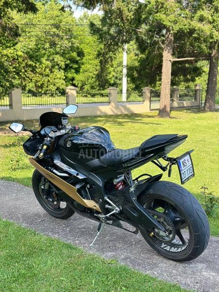 Yamaha R6