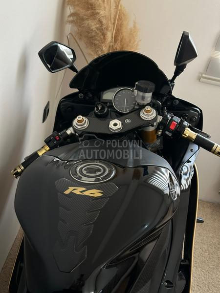 Yamaha R6