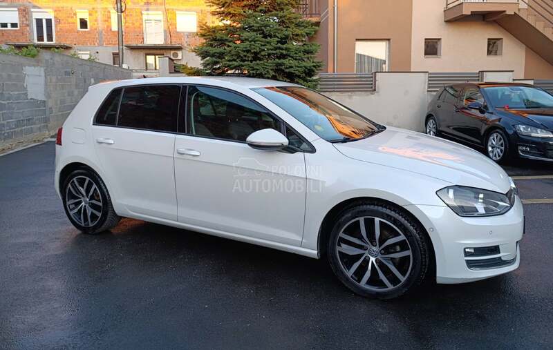 Volkswagen Golf 7 DSG/F1 PERLA/HIGHL