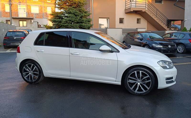 Volkswagen Golf 7 DSG/F1 PERLA/HIGHL
