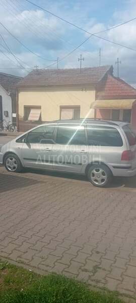 Seat Alhambra 