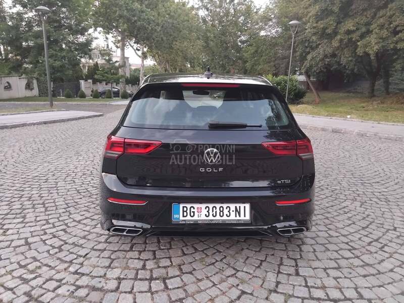 Volkswagen Golf 8 R Line eTSI