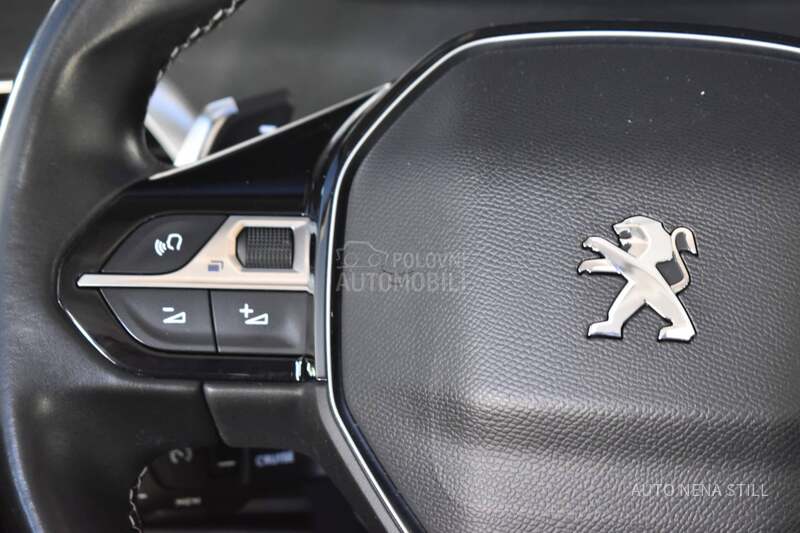 Peugeot 3008 1.2 Allure Pack AT