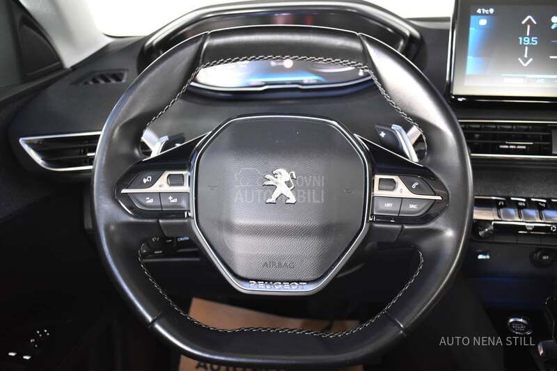 Peugeot 3008 1.2 Allure Pack AT