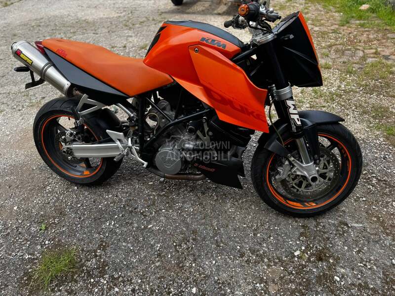 KTM SuperDuke 990 Akrapovic
