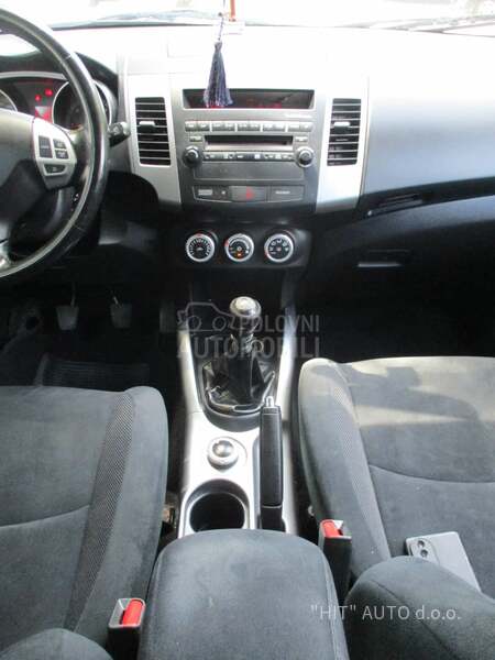 Mitsubishi Outlander 2.0 TDI 140