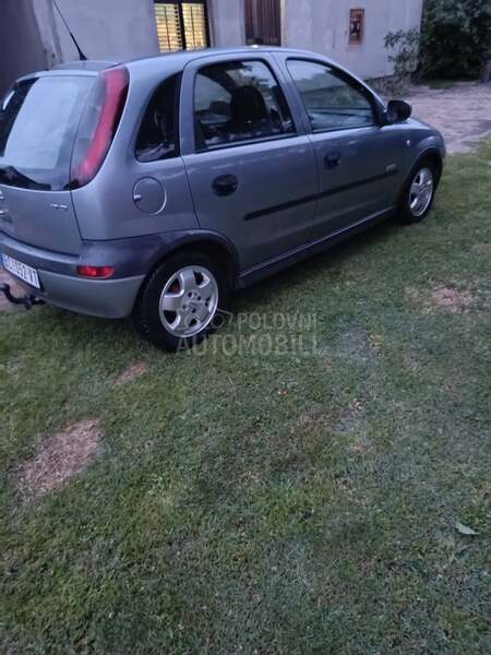 Opel Corsa C 17