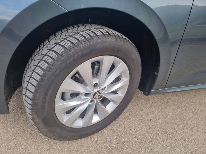 Škoda Kamiq 1.0 tsi  M E T A N