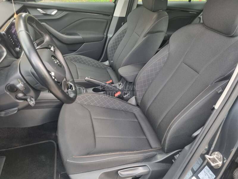Škoda Kamiq 1.0 tsi  M E T A N