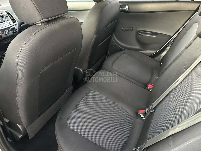 Hyundai i20 1.2 ITHINK TNG