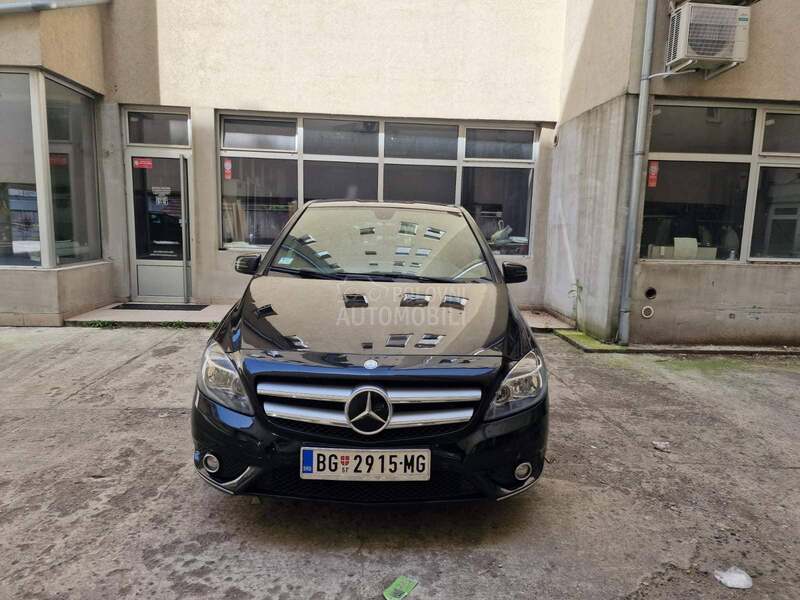 Mercedes Benz B 180 1.6 popust