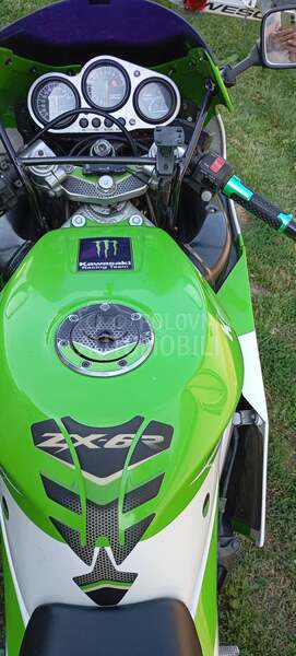 Kawasaki zx6r