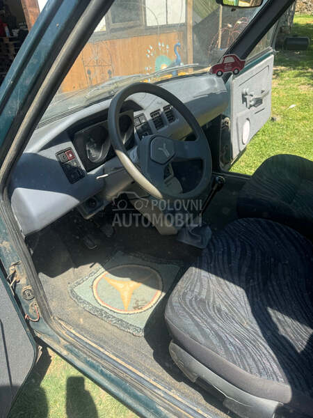 Zastava Yugo Tempo 1.1