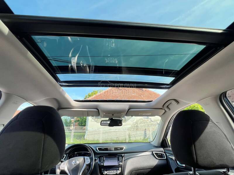 Nissan X-Trail TEKNA kam/pano/nav