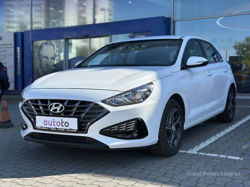 Hyundai i30 1.5 DPI STYLE A