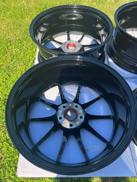 Aluminijumske felne Motec 19" 5 x 112