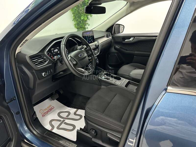 Ford Kuga 1.5 TDCI TITAN AUT