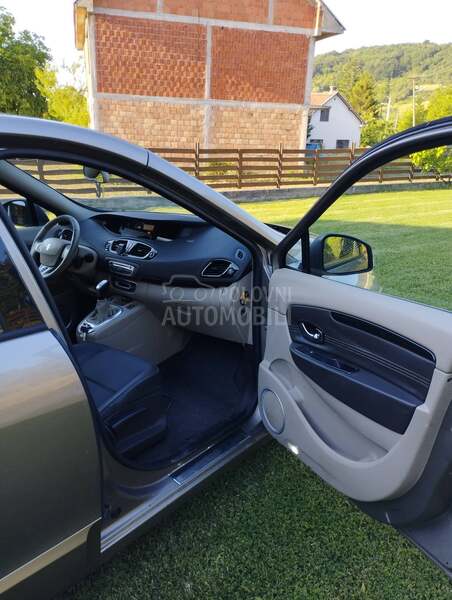 Renault Scenic powerx