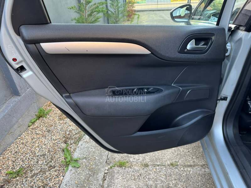 Citroen C4 1.6 e-Hdi