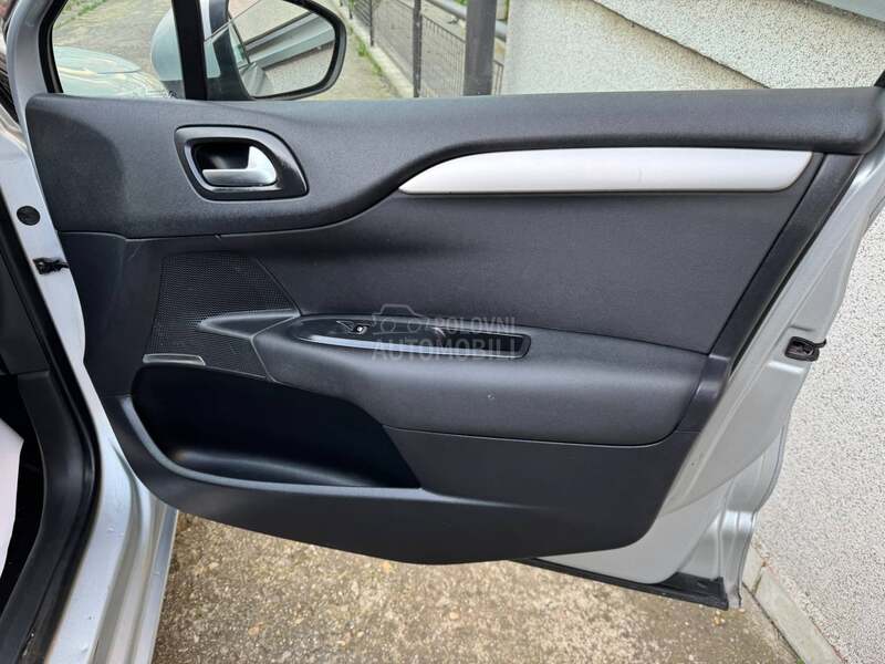 Citroen C4 1.6 e-Hdi