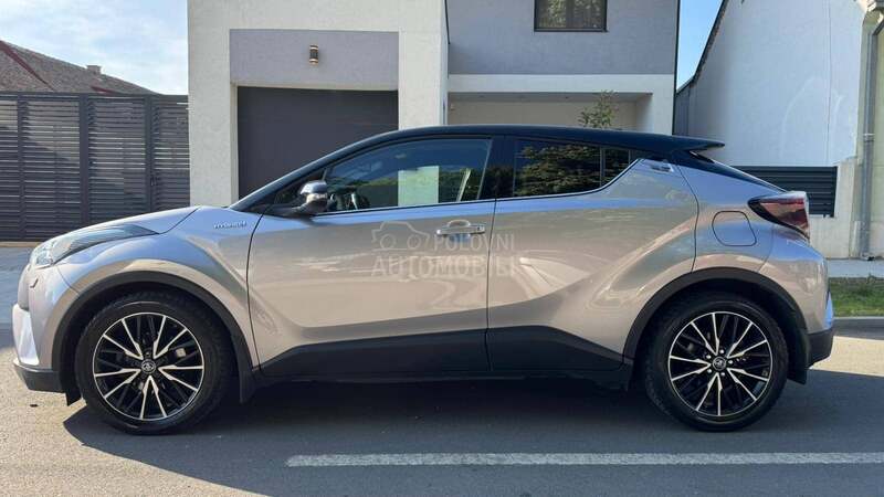 Toyota C-HR Kameleon, Ful