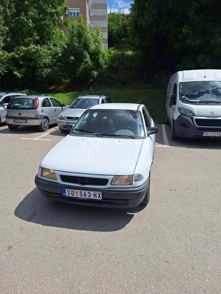 Opel Astra F 