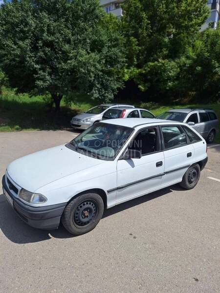 Opel Astra F 