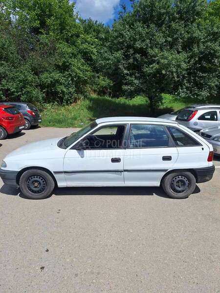 Opel Astra F 