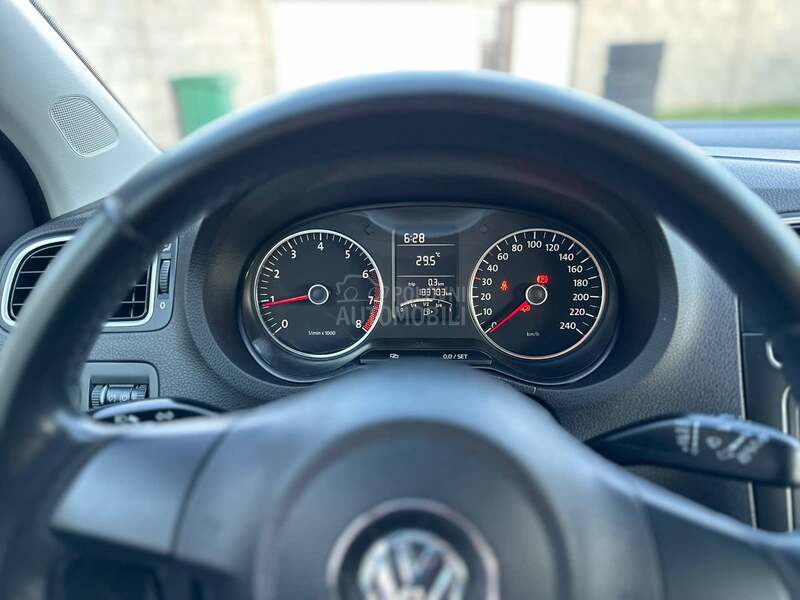 Volkswagen Polo 1.2 TRENDLINE