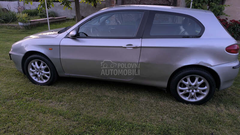 Alfa Romeo 147 