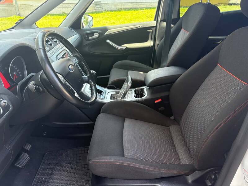 Ford S-Max 2.0 TDCi 7 Sedista