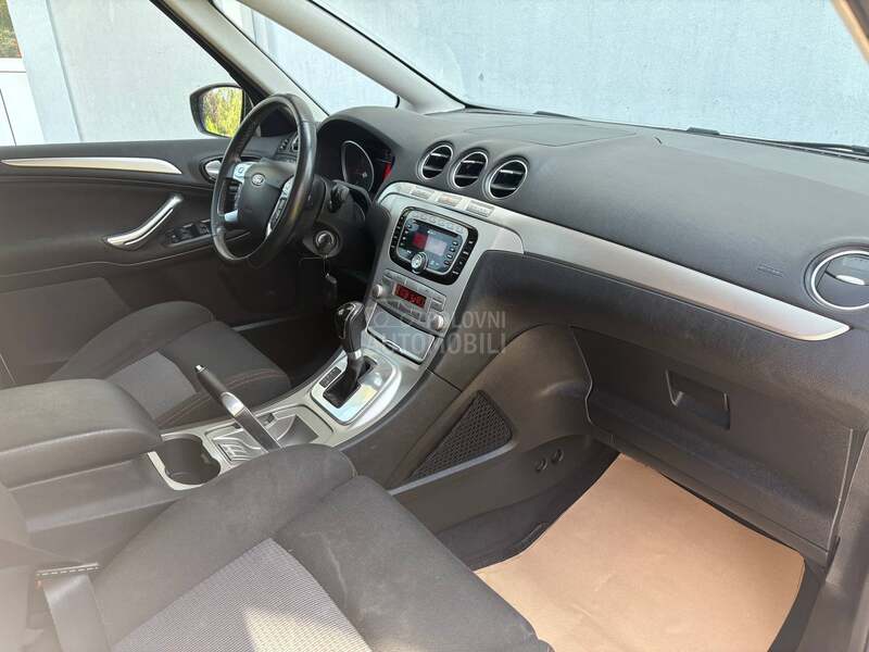 Ford S-Max 2.0 TDCi 7 Sedista