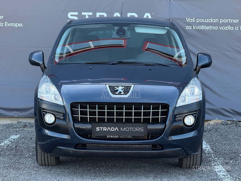 Peugeot 3008 1.6 E HDI NAVY