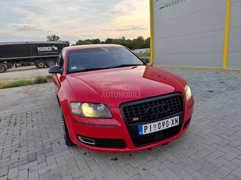 Audi A8 NOV  ZAM ENA