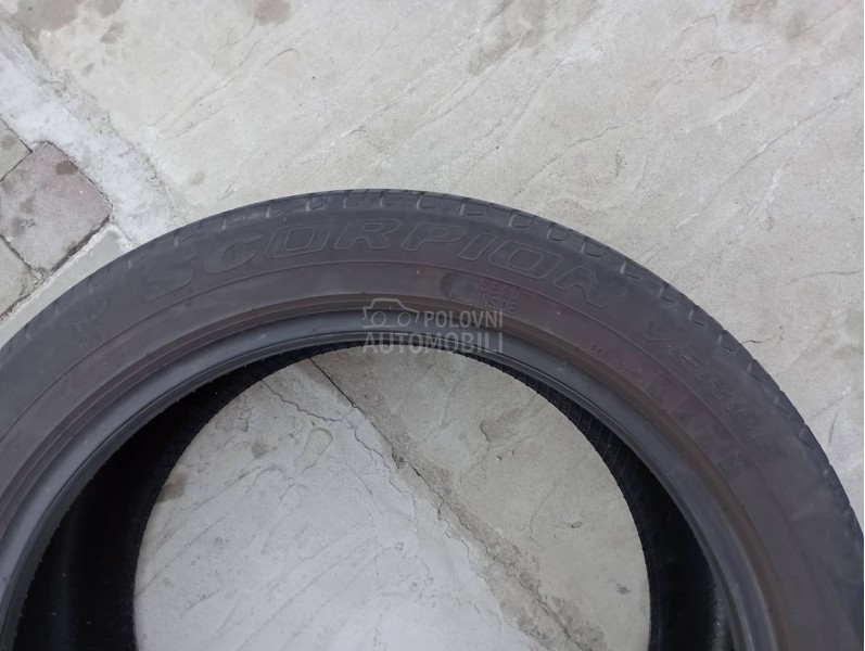 Pirelli 255/45 R19 Letnja