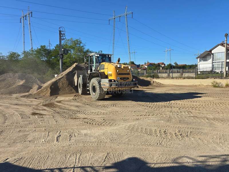 Liebherr L556