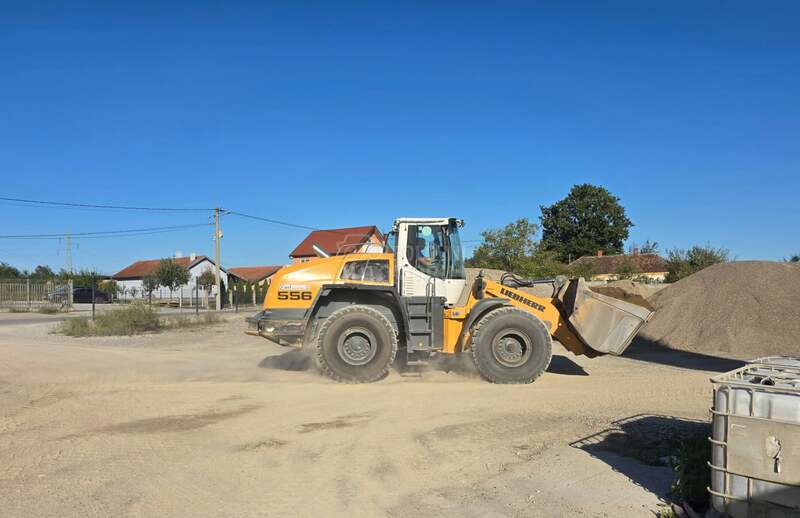 Liebherr L556