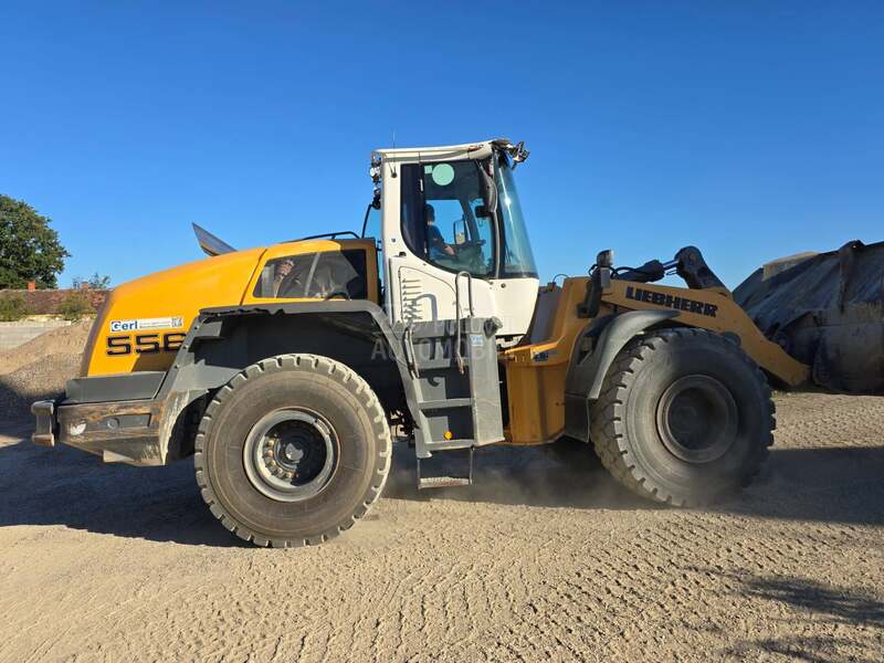 Liebherr L556