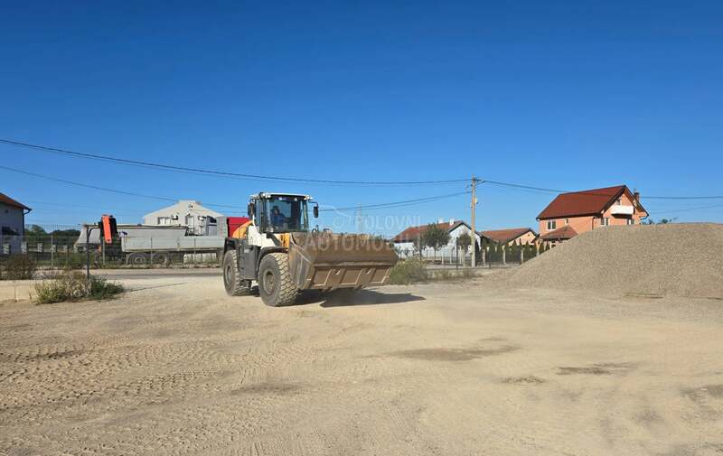 Liebherr L556