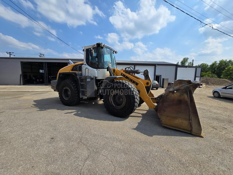 Liebherr L556