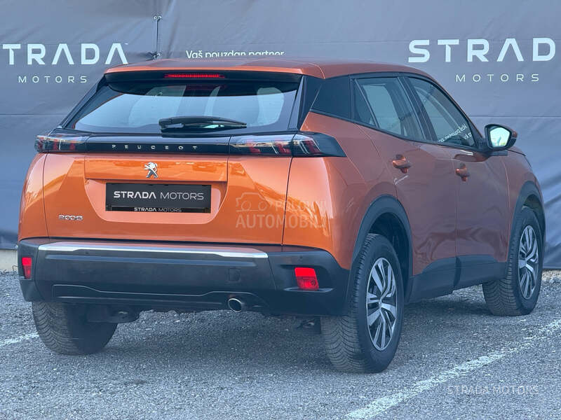 Peugeot 2008 NAVY ALLURE