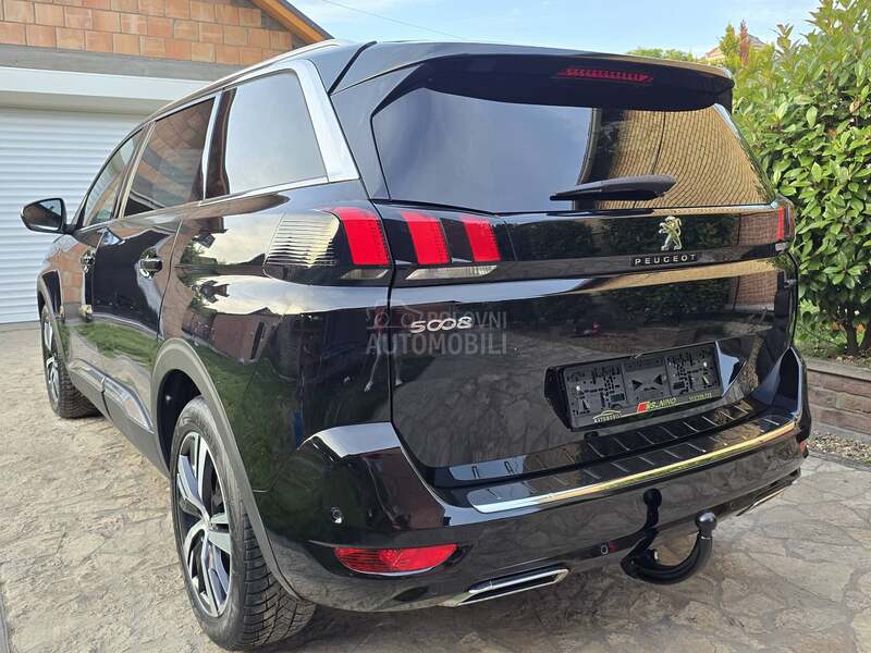 Peugeot 5008 1.5 GT AUT PANO