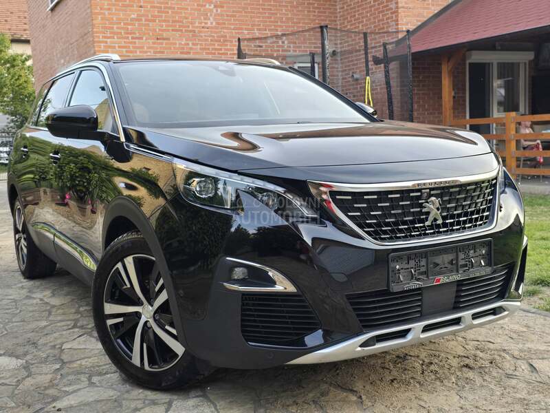 Peugeot 5008 1.5 GT AUT PANO